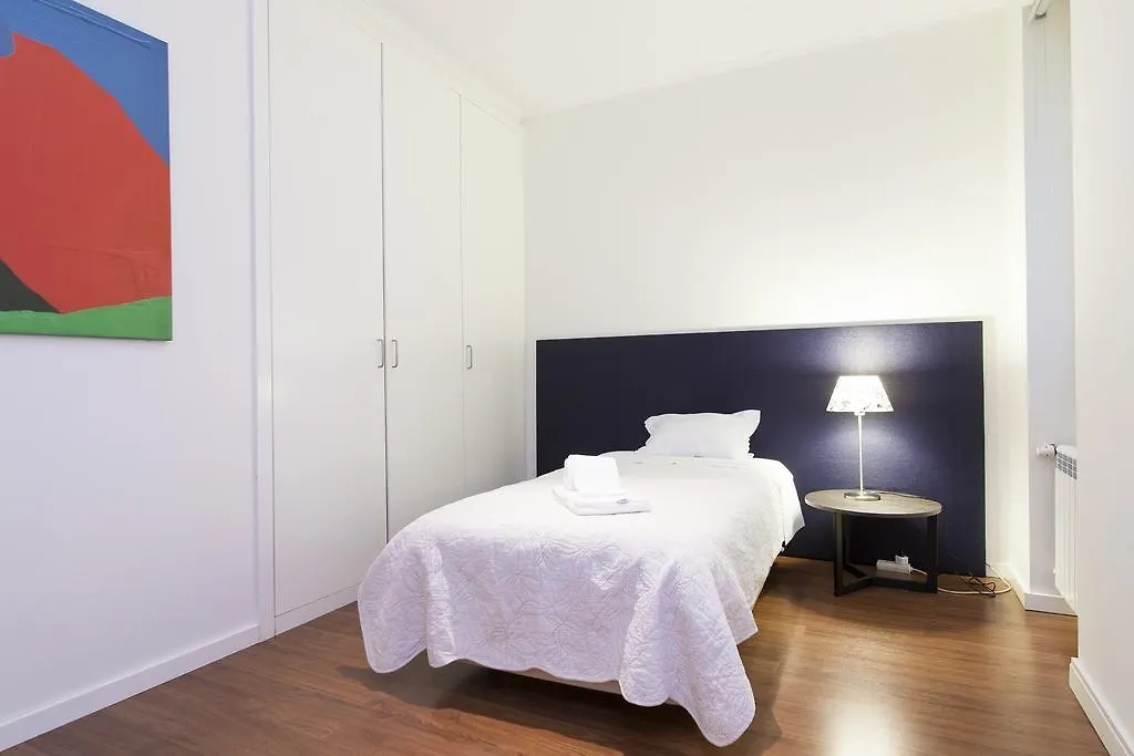 Joivy Stunning 3Br Apt With Balcony, Nearby Saldanha Subway & Ist Apartment Lisbon Portugal