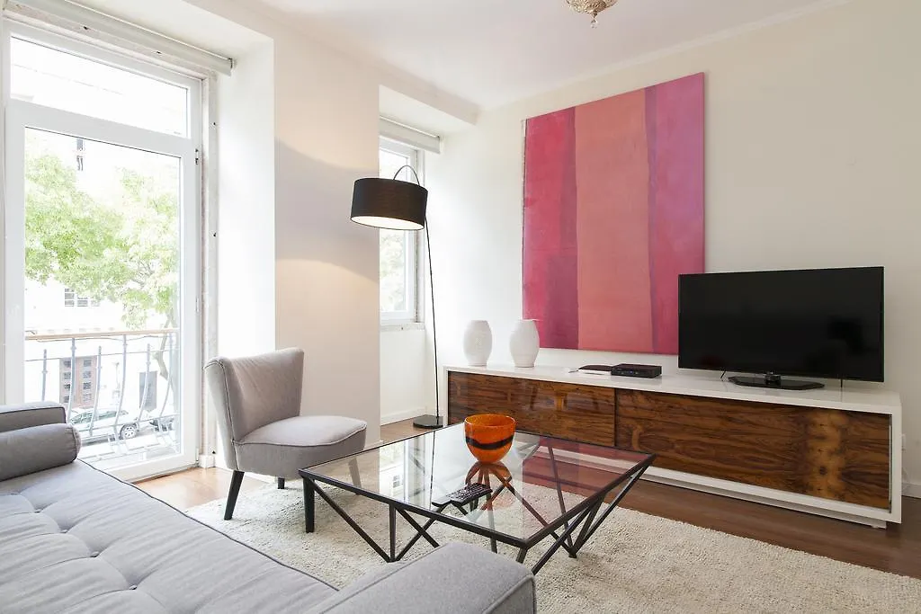 Joivy Stunning 3Br Apt With Balcony, Nearby Saldanha Subway & Ist Appartement Lissabon 0*,